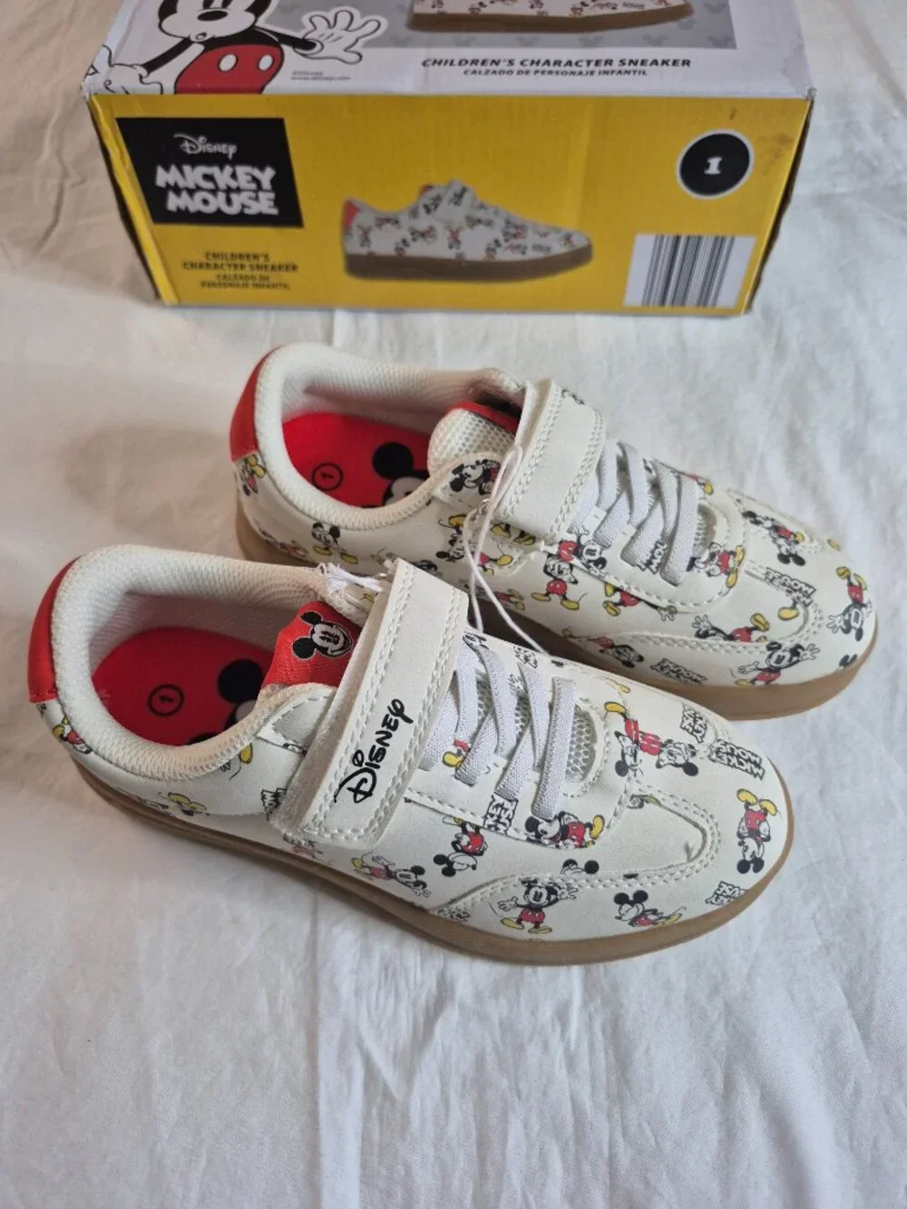 Disney Mickey And Friends Children’s Character Sneakers Size: 1,  NWB
